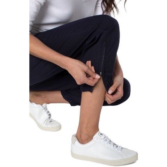 LAST CALL Liverpool 30/10 Women Crop Utility Rich Navy Joggers Pants Zip Ankle - Picture 6 of 14